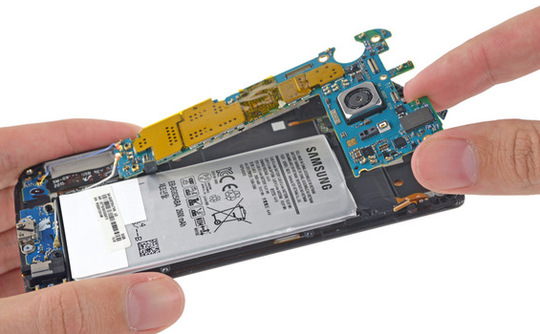 Galaxy S6 Edge teardown